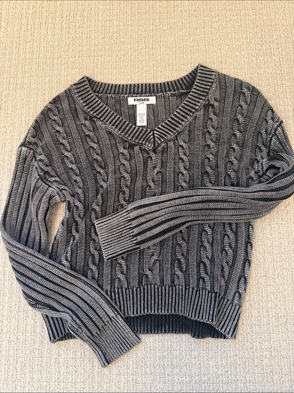 RSQ Women's Gray Cable Knit V-Neck Sweater XS